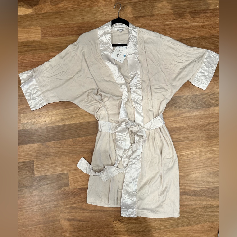 PJ Harlow Robe